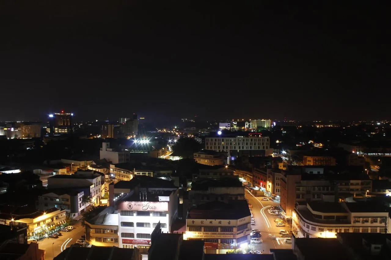 H2H - Neo Casual - Majestic Ipoh Town Center - 8Pax Apartment